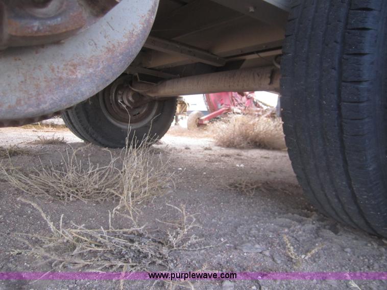 image for item B3114 1998 Eby 45' gooseneck stock trailer