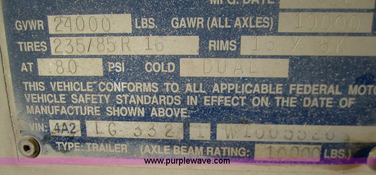 image for item B3114 1998 Eby 45' gooseneck stock trailer