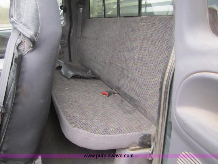 image for item B3146 2001 Dodge Ram 2500 quad cab pickup truck