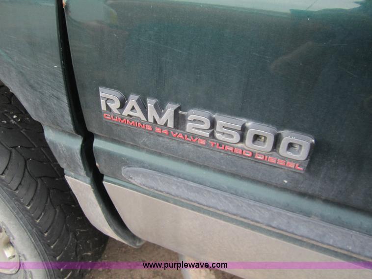 image for item B3146 2001 Dodge Ram 2500 quad cab pickup truck