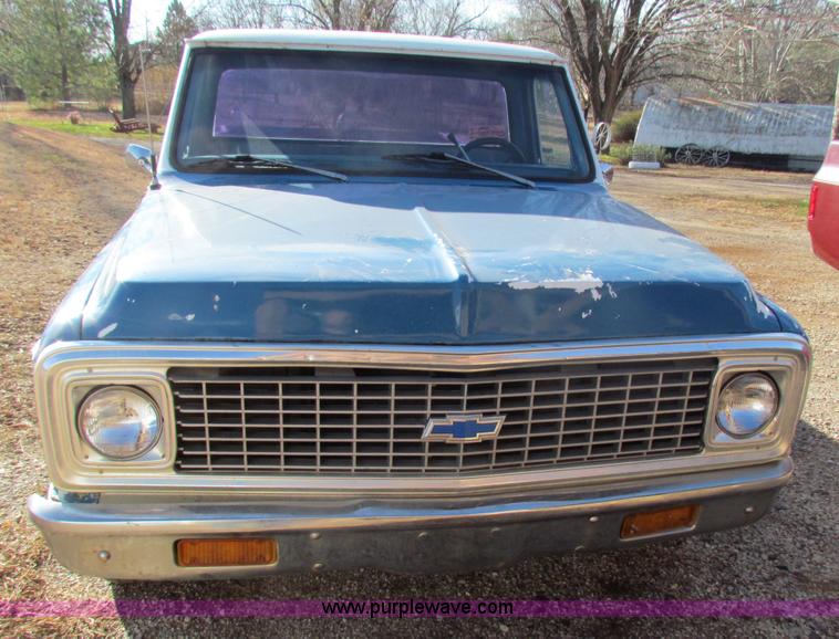 image for item B7032 1972 Chevrolet Cheyenne C10 pickup truck