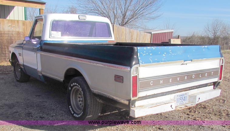image for item B7032 1972 Chevrolet Cheyenne C10 pickup truck