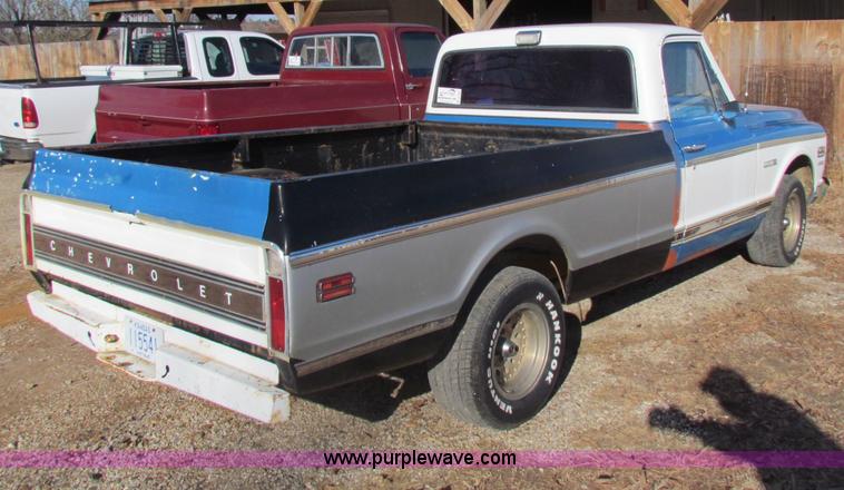 image for item B7032 1972 Chevrolet Cheyenne C10 pickup truck