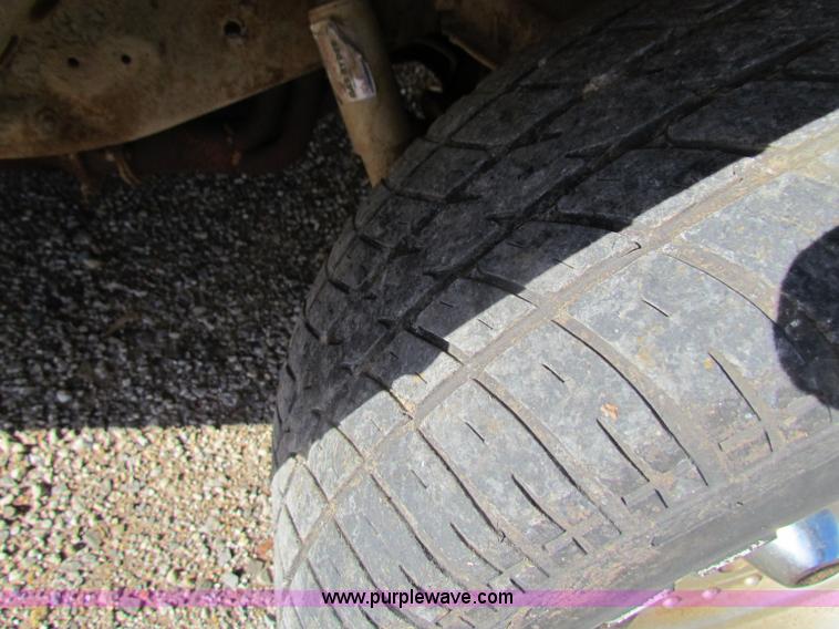 image for item B7032 1972 Chevrolet Cheyenne C10 pickup truck