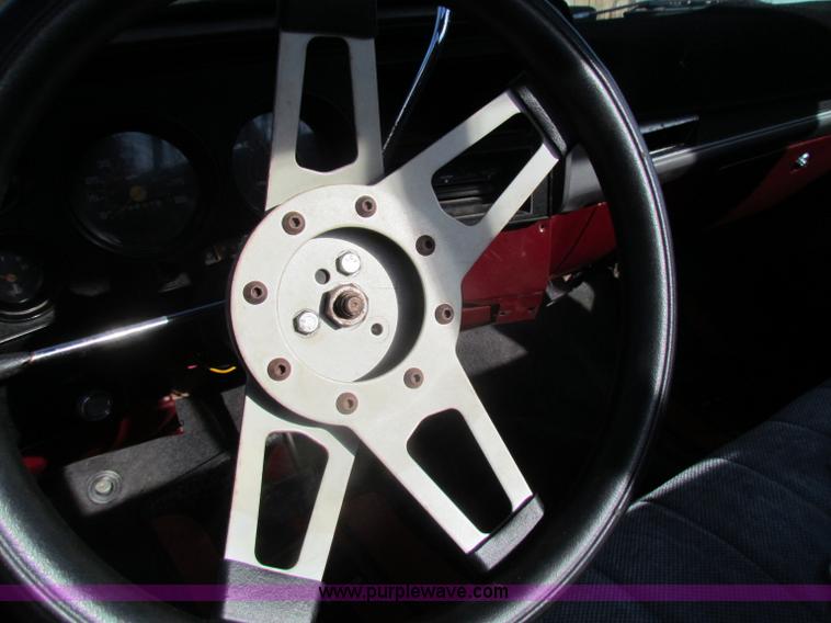 image for item B7033 1981 Chevrolet C10 pickup truck