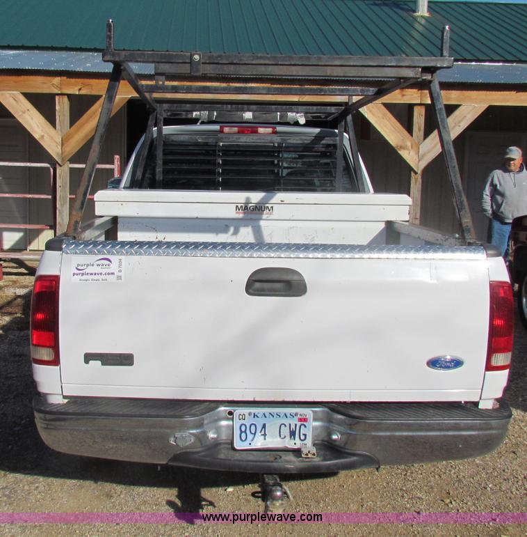 image for item B7034 1997 Ford F150 XL super cab pickup truck