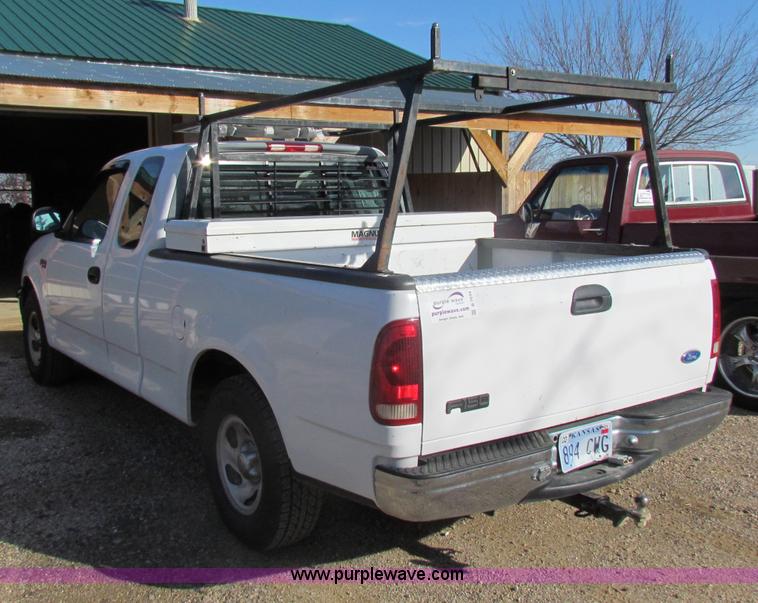 image for item B7034 1997 Ford F150 XL super cab pickup truck