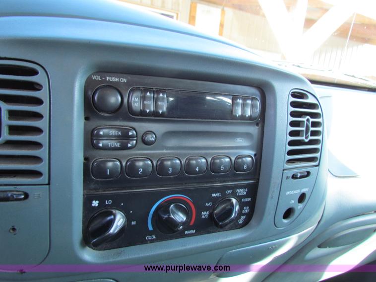 image for item B7034 1997 Ford F150 XL super cab pickup truck