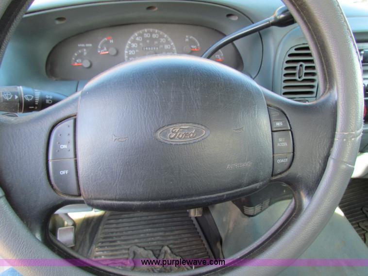 image for item B7034 1997 Ford F150 XL super cab pickup truck