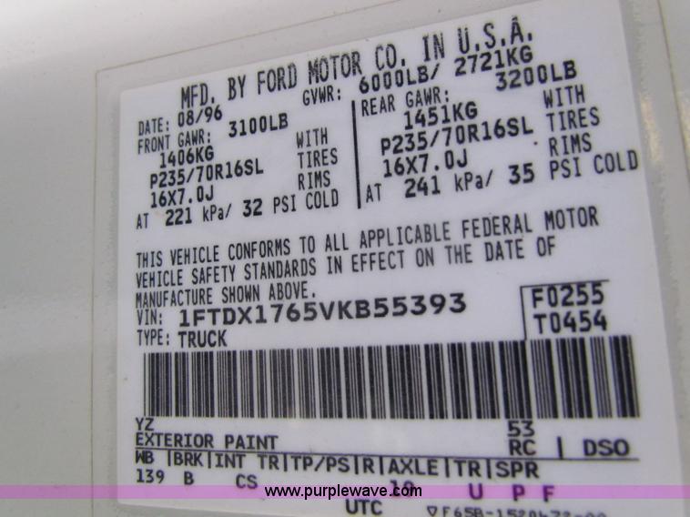 image for item B7034 1997 Ford F150 XL super cab pickup truck