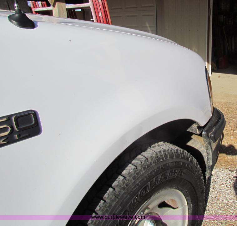 image for item B7034 1997 Ford F150 XL super cab pickup truck