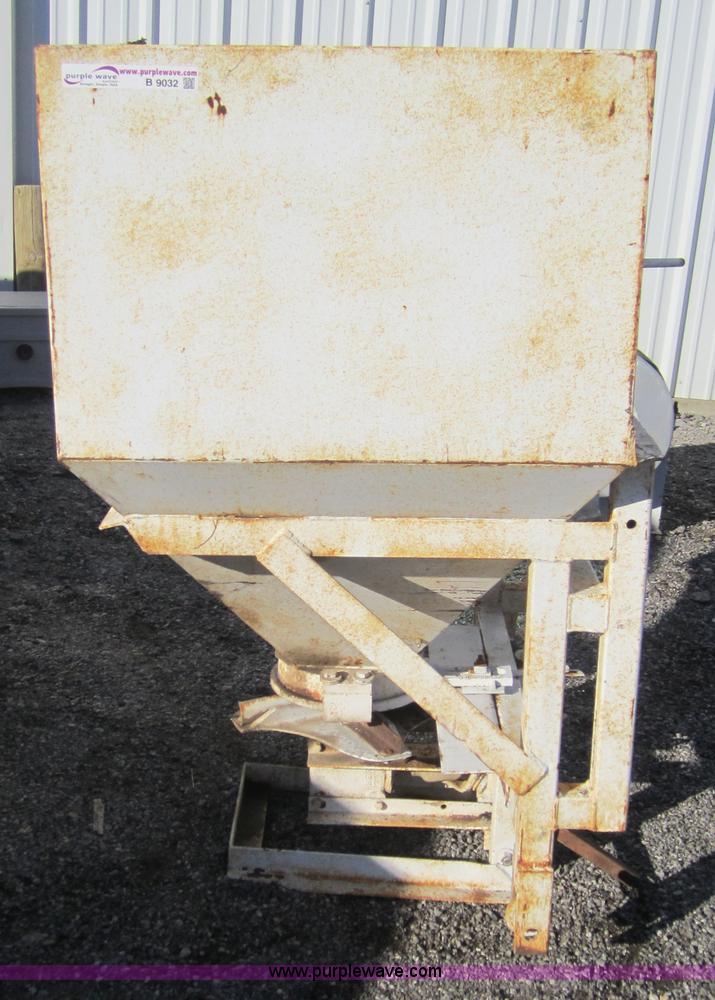 image for item B9032 Herd Sure-Feed broadcaster