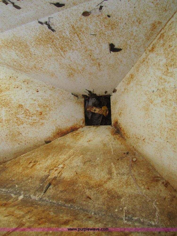 image for item B9032 Herd Sure-Feed broadcaster