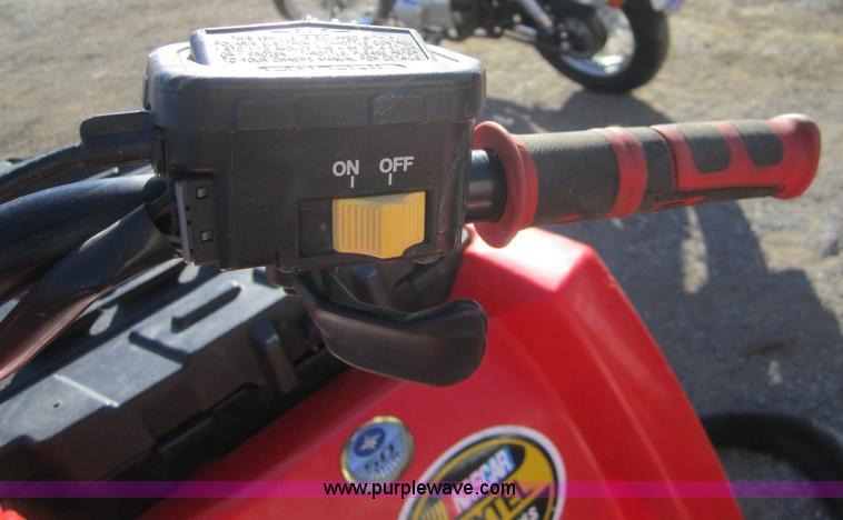 image for item B9041 2005 Polaris Sportsman ATV