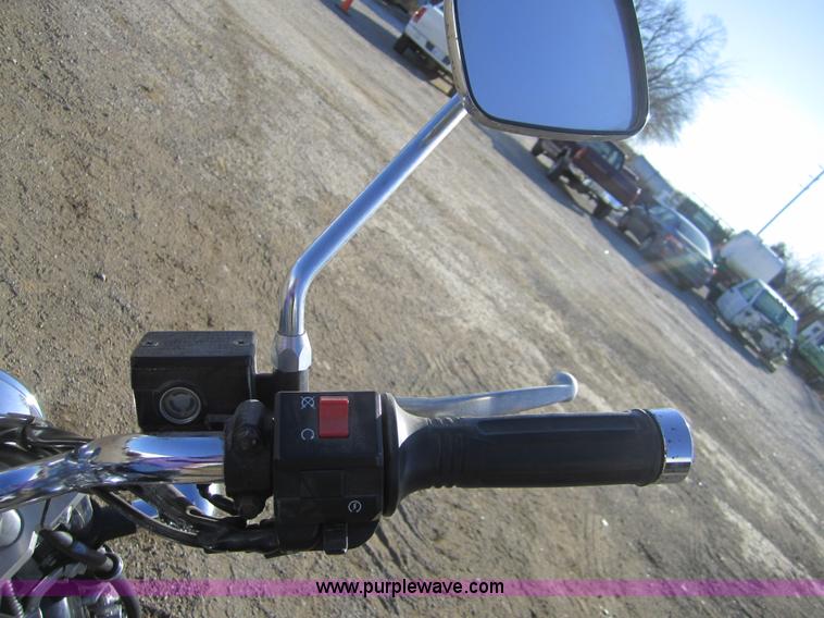 image for item B9044 2002 Kawasaki Eliminator 125cc motorcycle