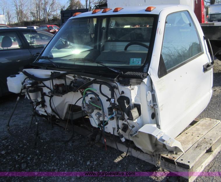 image for item B9046 1995 Chevrolet TopKick cab