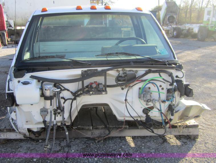 image for item B9046 1995 Chevrolet TopKick cab