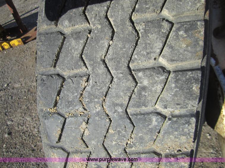 image for item C5230 Oshkosh drop axle