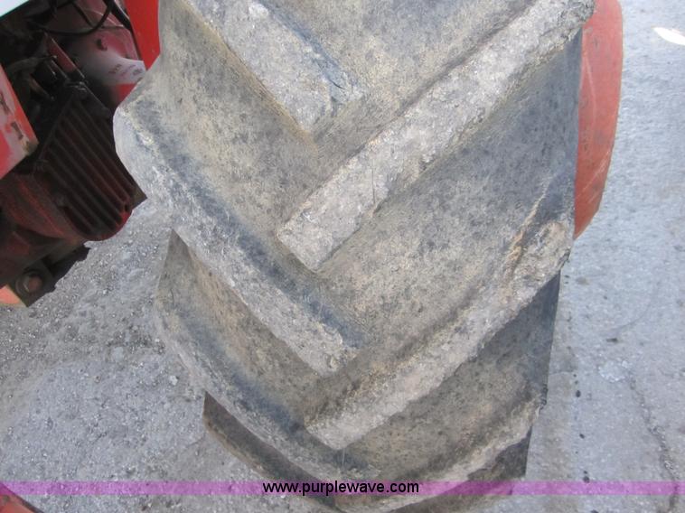 image for item C5234 1978 Case 1070 tractor