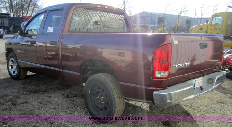 image for item C5236 2002 Dodge Ram 1500 quad cab pickup