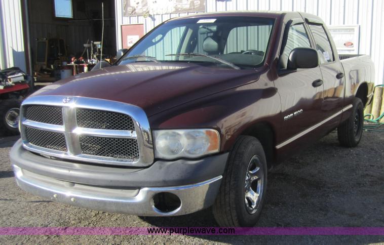 image for item C5236 2002 Dodge Ram 1500 quad cab pickup