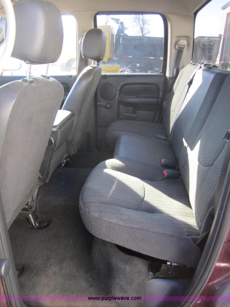 image for item C5236 2002 Dodge Ram 1500 quad cab pickup