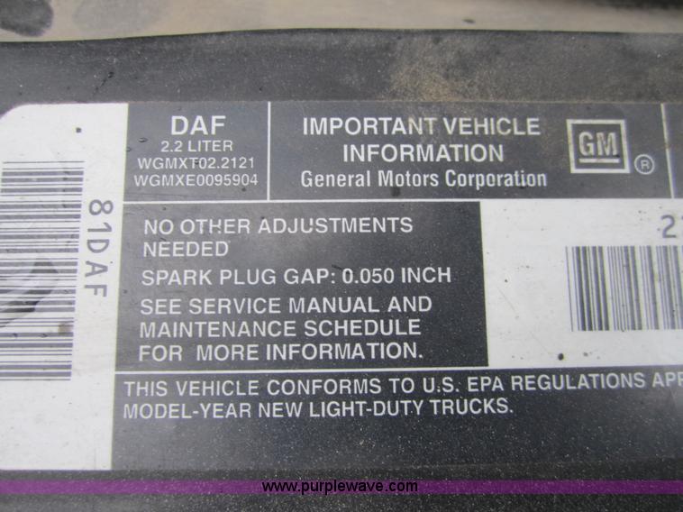 image for item C5239 1998 Isuzu Hombre S pickup truck