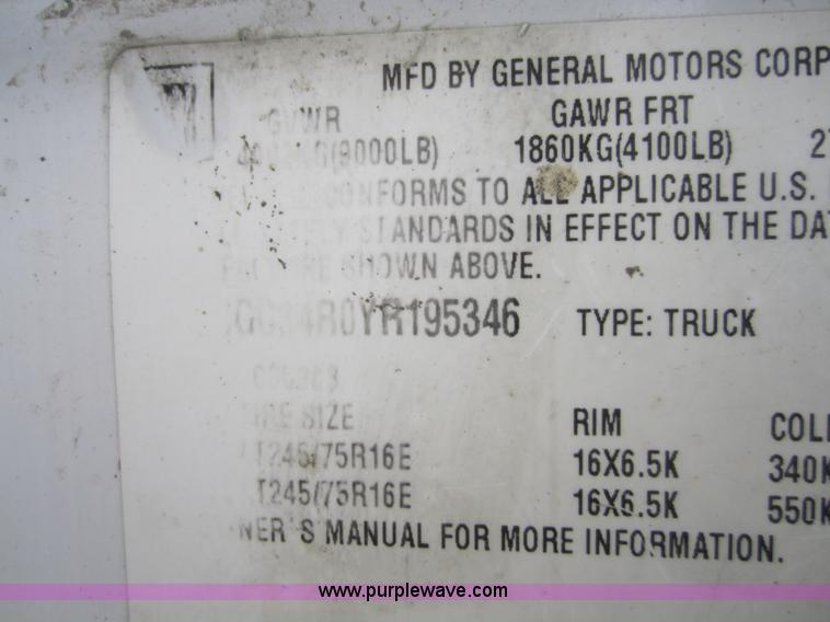 image for item C5240 2000 Chevrolet 3500 pickup truck