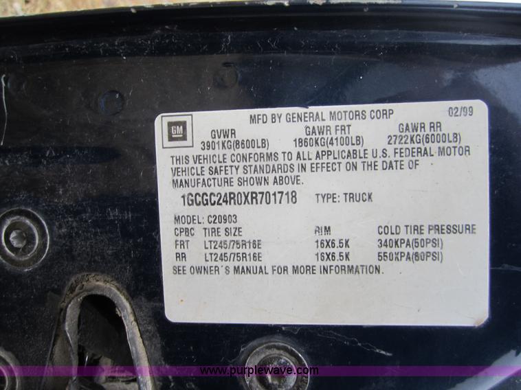 image for item C5241 1999 Chevrolet 2500 pickup truck