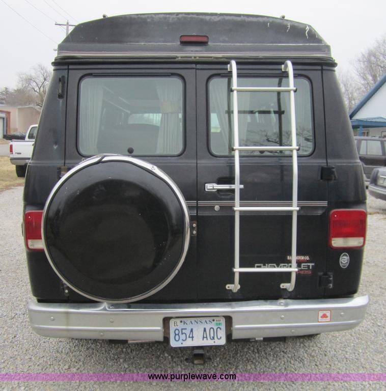 image for item C5253 1994 Chevrolet G20 conversion van