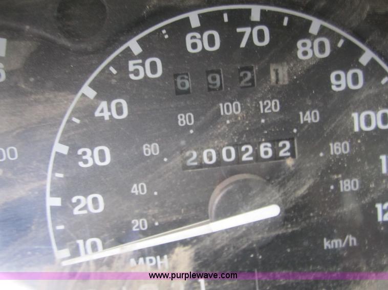 image for item C5257 1997 Mercury Mountaineer SUV