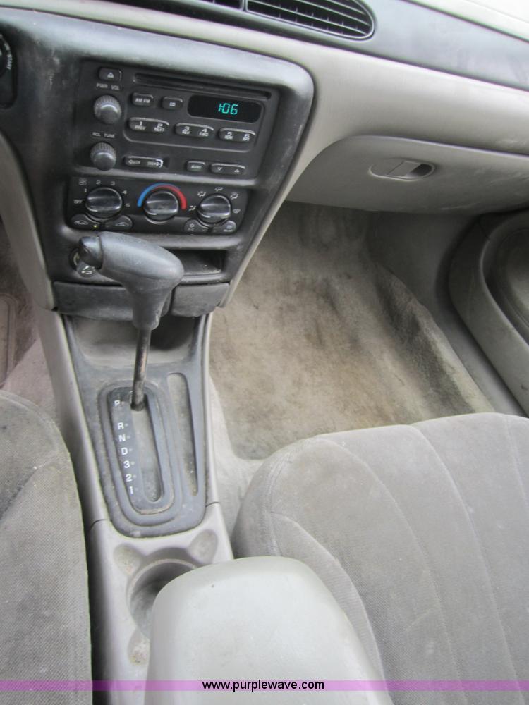 image for item C5259 2005 Chevrolet Malibu Classic