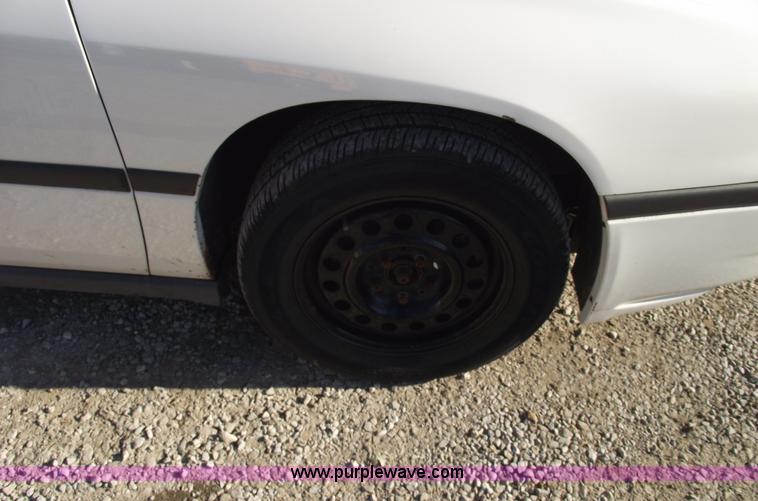 image for item C5743 2002 Chevrolet Impala