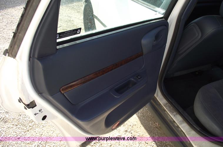image for item C5743 2002 Chevrolet Impala