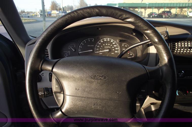 image for item C5820 1998 Ford Explorer Sport two door SUV