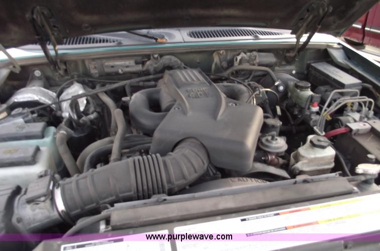 image for item C5820 1998 Ford Explorer Sport two door SUV