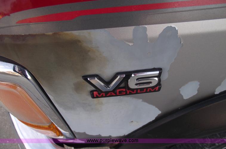 image for item C5821 1994 Dodge Dakota SLT extended cab pickup