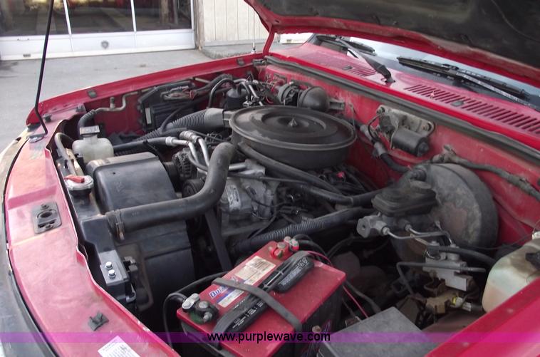 image for item C5821 1994 Dodge Dakota SLT extended cab pickup