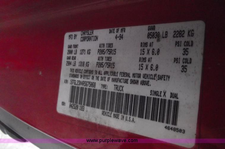 image for item C5821 1994 Dodge Dakota SLT extended cab pickup