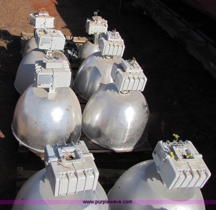 image for item C9606 (18) shop lights