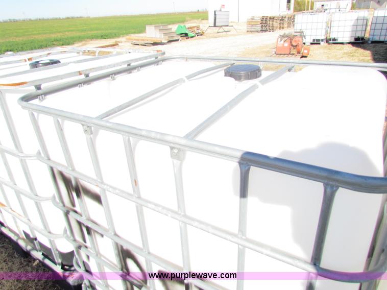 image for item D9228 (3) 275 gallon tanks