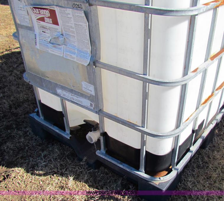 image for item D9228 (3) 275 gallon tanks