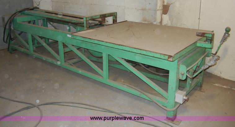 image for item H9091 Pallet dismantler