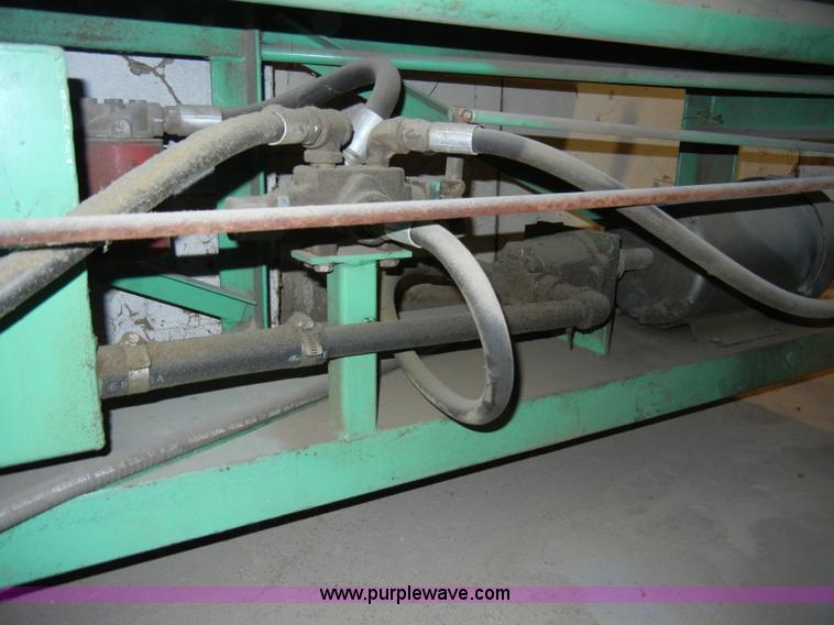 image for item H9091 Pallet dismantler