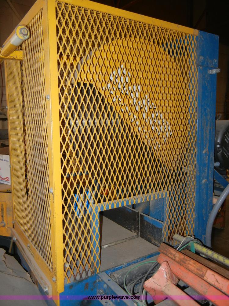 image for item H9093 Baker 24" cutoff saw