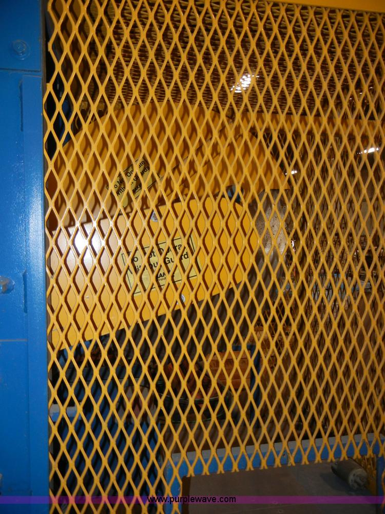 image for item H9093 Baker 24" cutoff saw