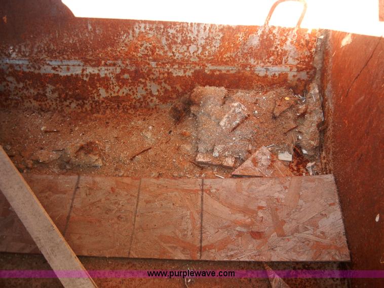 image for item H9099 (12) dumpsters on casters