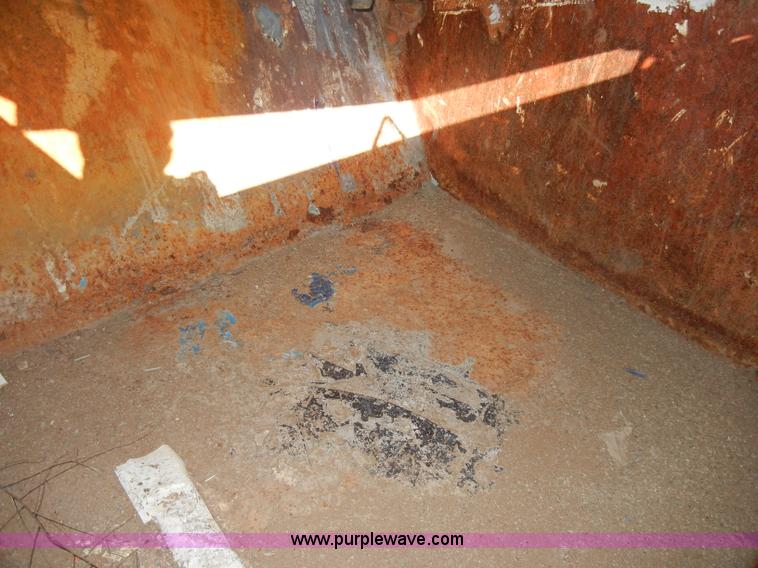 image for item H9099 (12) dumpsters on casters