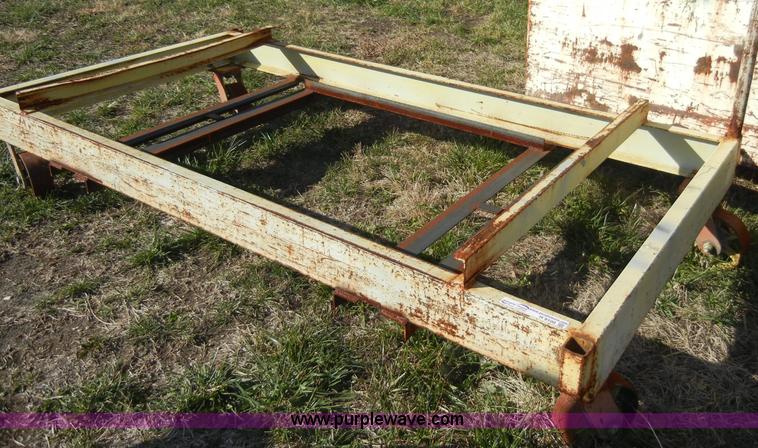 image for item H9100 (4) metal carts