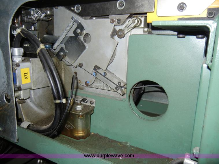 image for item H9121 Signode Tension-Weld power strapping machine
